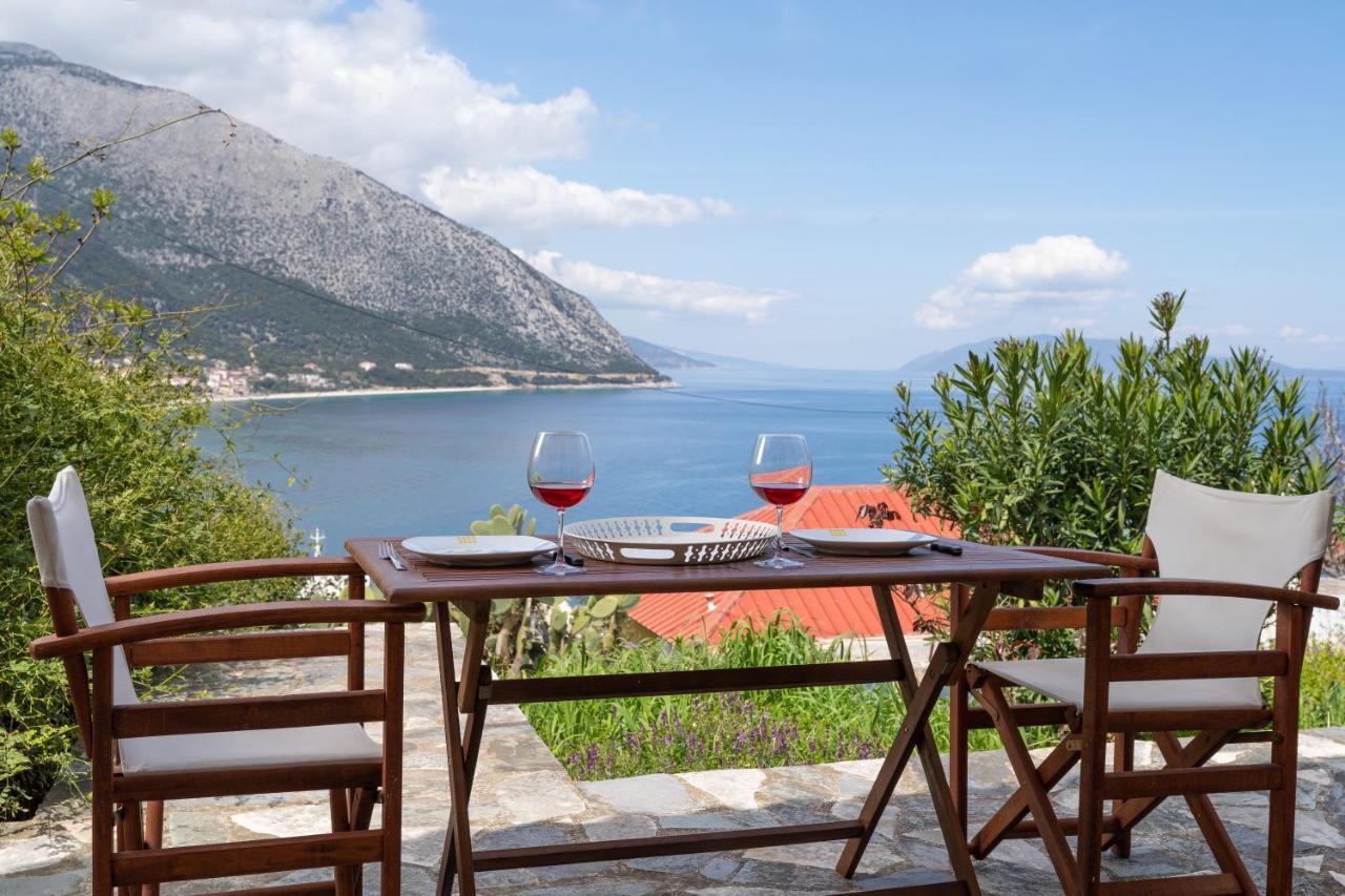 Pavio Villa Poros  Buitenkant foto
