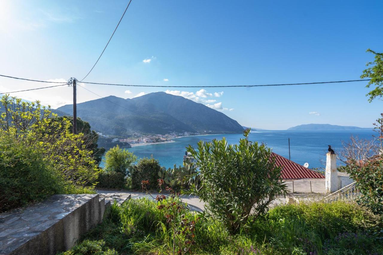 Pavio Villa Poros  Buitenkant foto
